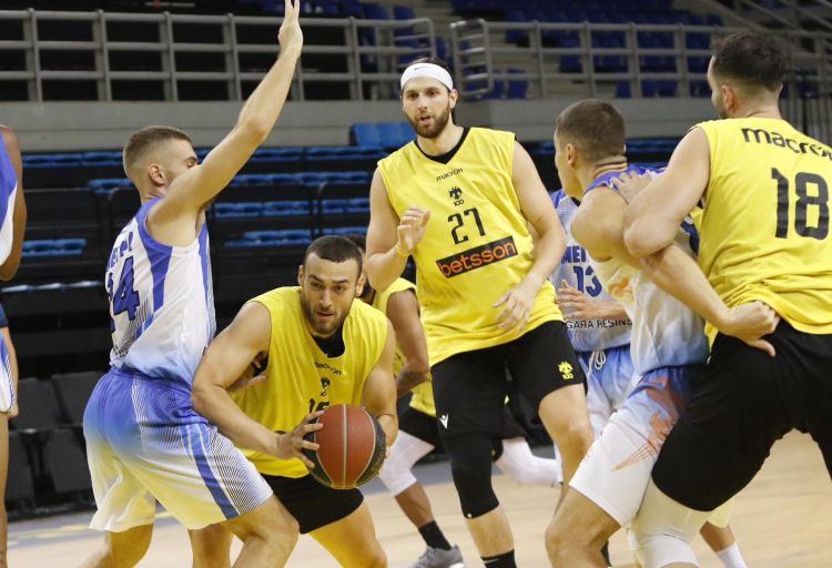 Φιλική νίκη της ΑΕΚ Betsson στο πρώτο τεστ