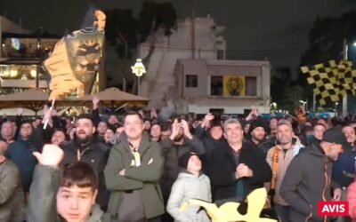 Η αντίδραση των οπαδών της ΑΕΚ έξω από το γήπεδο στο γκολ του Μάνταλου (VIDEO)