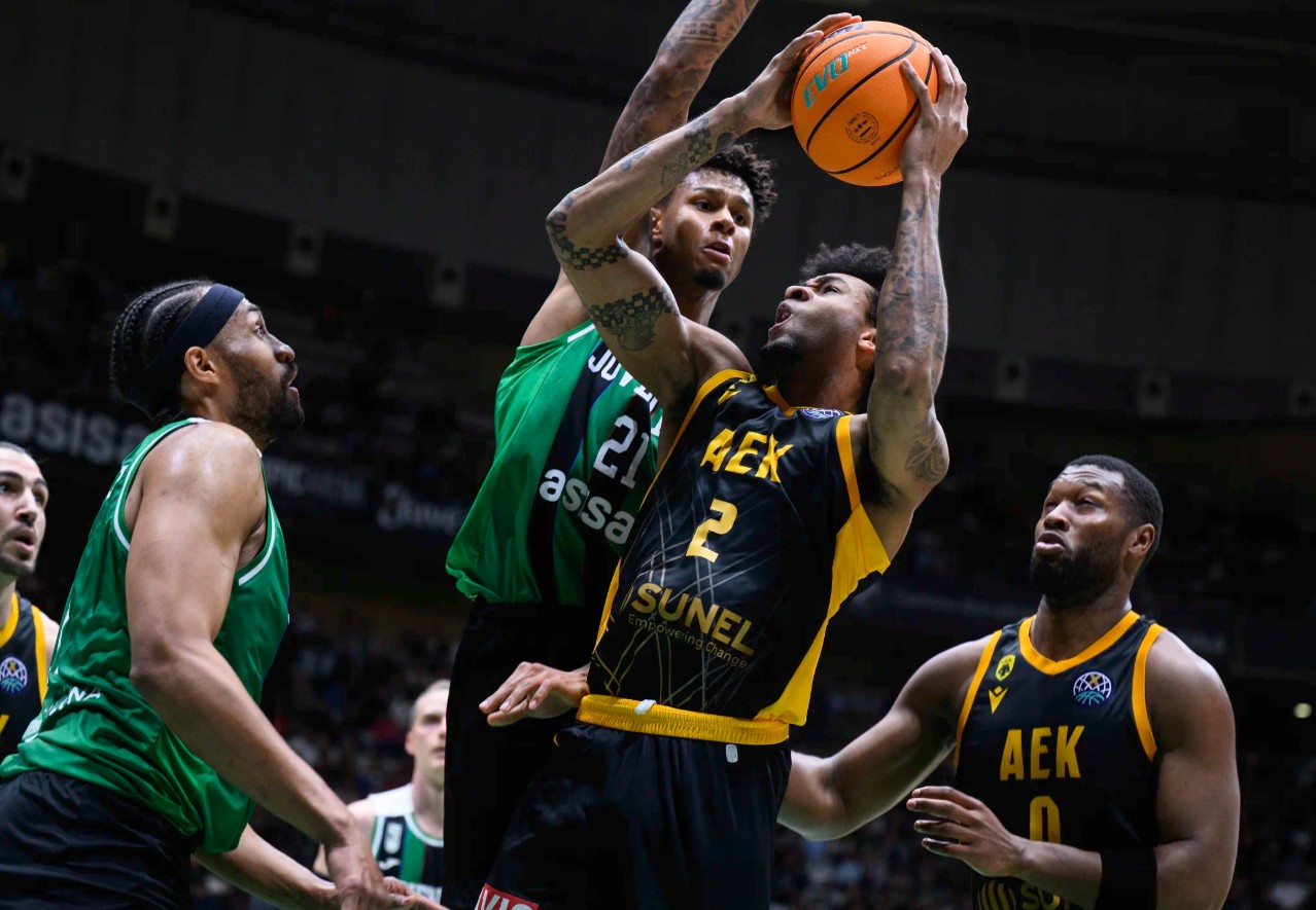 Μπανταλόνα – ΑΕΚ 88-66: «Βαριά» ήττα και «όλα για όλα» στον «τελικό» της SUNEL Arena
